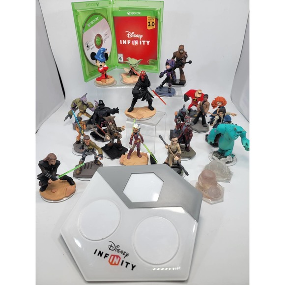 Disney Infinity (3.0 Edition) Bundle, Platform, Disc, 20 Characters Accessories
